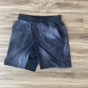 Size L Lululemon shorts